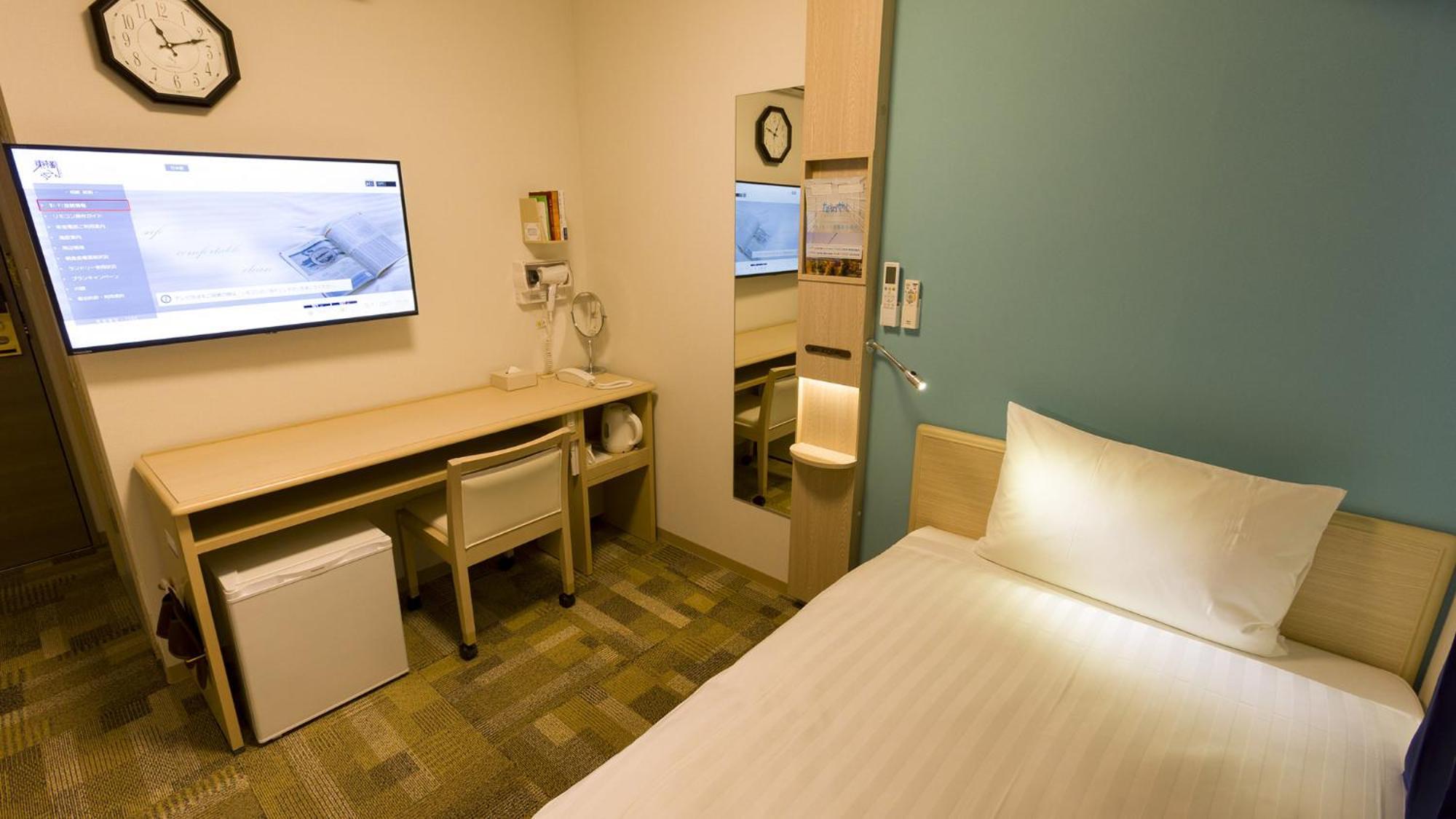 Toyoko Inn Oyama-Eki Higashi-Guchi No.2 Ояма Номер фото